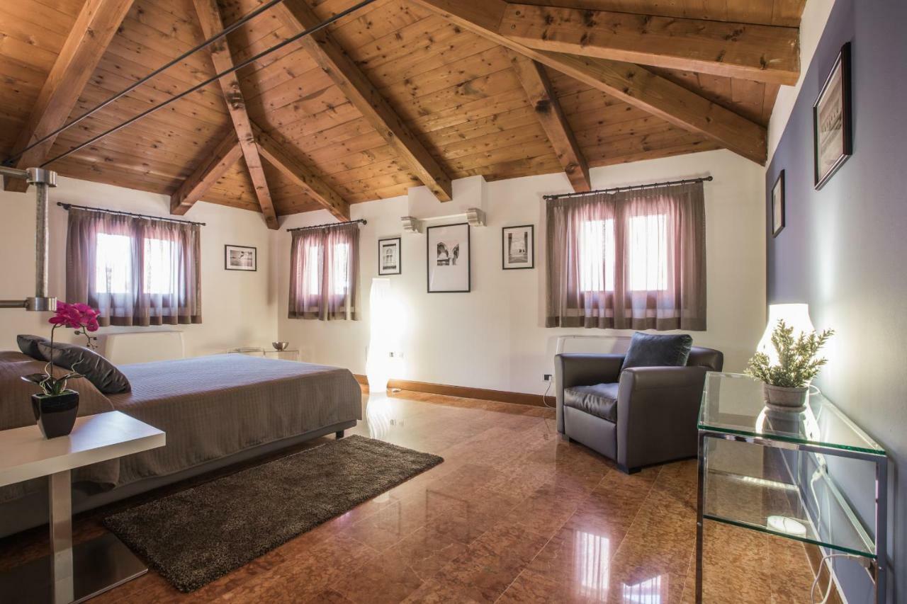 Ca' Del Monastero 9 Collection Spacious Apartment Up To 5 Guests Венеція Екстер'єр фото